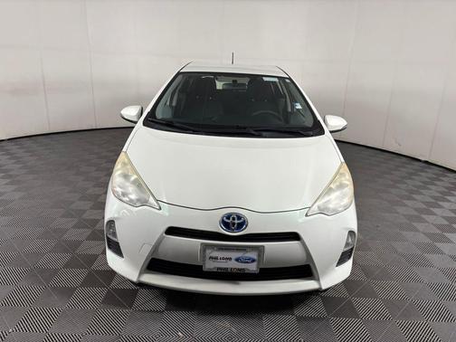 2014 Toyota Prius c Two