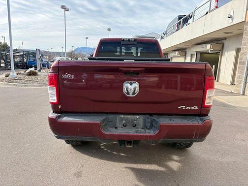 2019 RAM 3500 Big Horn Crew Cab 4x4 8' Box