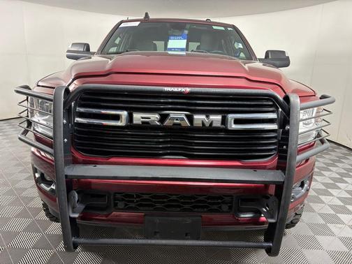 2019 RAM 3500 Big Horn Crew Cab 4x4 8' Box