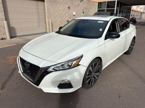 2020 Nissan Altima SR Intelligent AWD