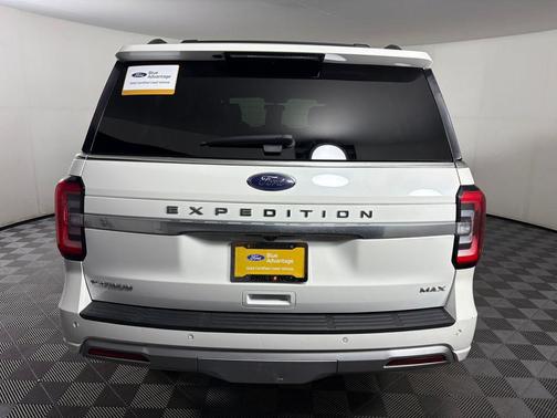 2024 Ford Expedition Max Platinum