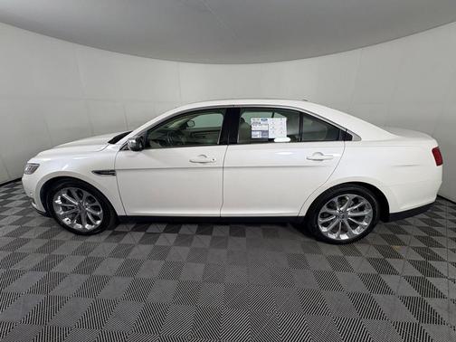 2016 Ford Taurus Limited