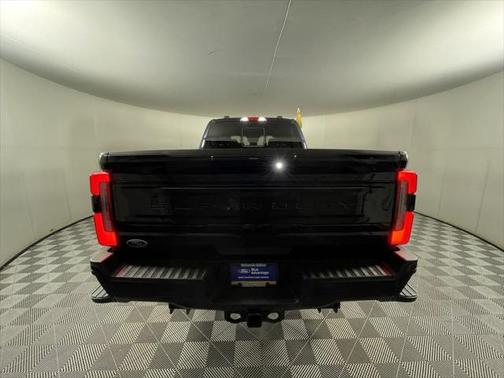 2025 Ford F-350 Platinum