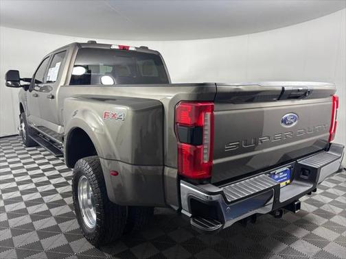 2023 Ford F-350 XLT