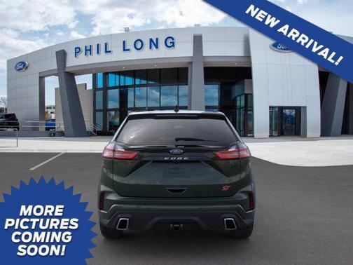 2024 Ford Edge ST
