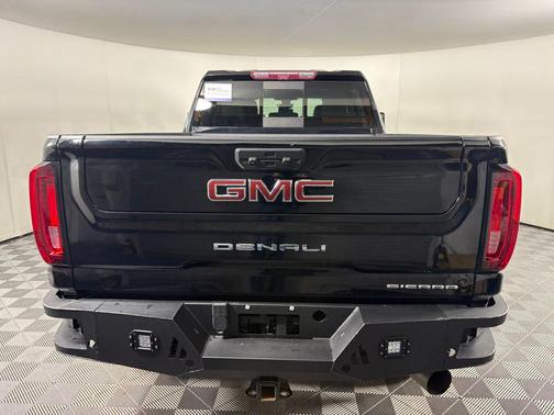 2021 GMC Sierra 2500 Denali