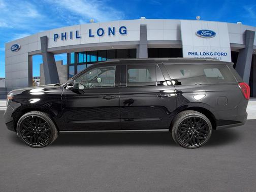 AGATE BLACK METALLIC 2026 Ford Expedition Max Platinum