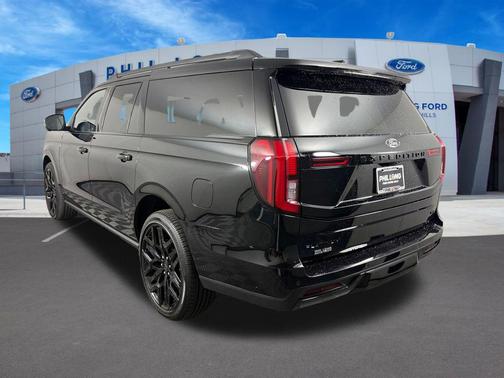 AGATE BLACK METALLIC 2026 Ford Expedition Max Platinum