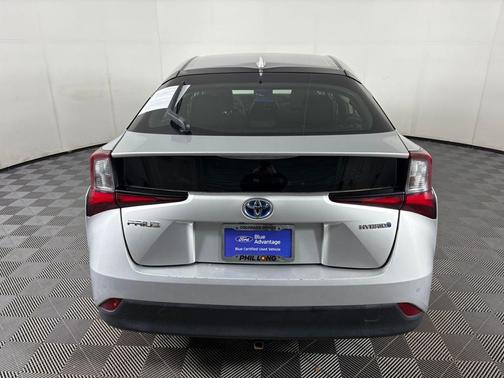 2019 Toyota Prius LE