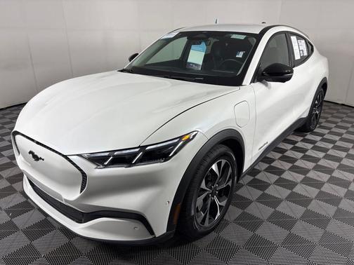 2024 Ford Mustang Mach-E Select