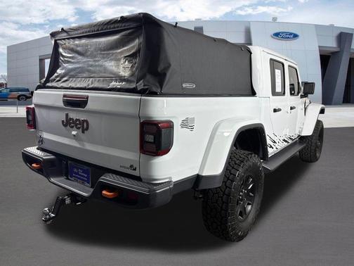 Bright White Clearcoat 2021 Jeep Gladiator Mojave 4x4