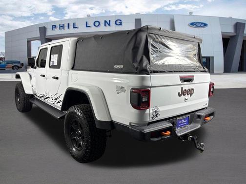 Bright White Clearcoat 2021 Jeep Gladiator Mojave 4x4