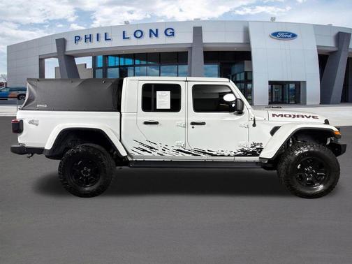 Bright White Clearcoat 2021 Jeep Gladiator Mojave 4x4