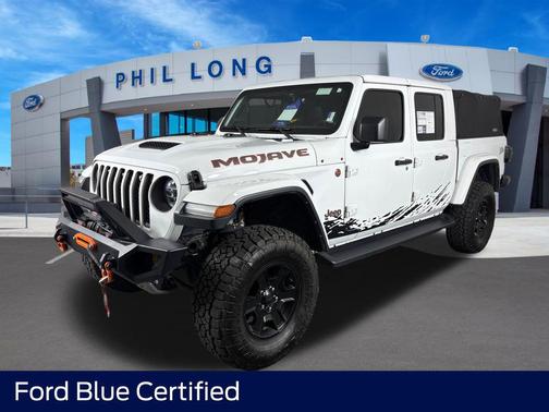 Bright White Clearcoat 2021 Jeep Gladiator Mojave 4x4