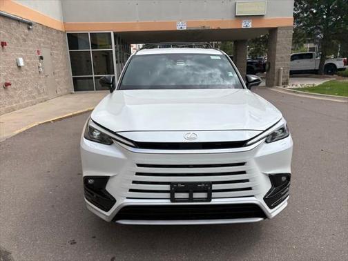 2024 Lexus TX 500h F SPORT Premium