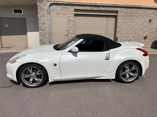 2010 Nissan 370Z Touring