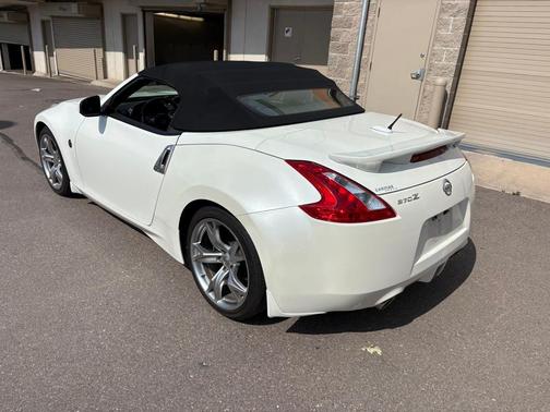 2010 Nissan 370Z Touring