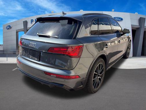 Daytona Gray Pearl Effect 2021 Audi SQ5 3.0T Prestige