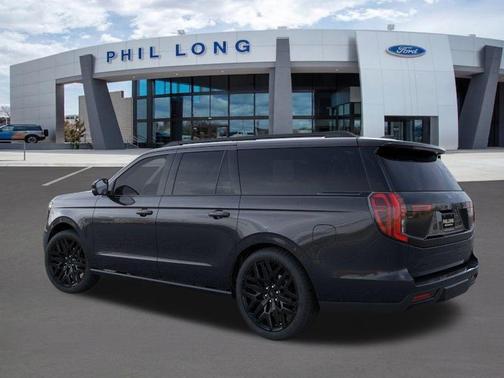 DARK MATTER GRAY METALLIC 2026 Ford Expedition Max Platinum