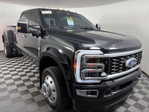2024 Ford F-450 Limited