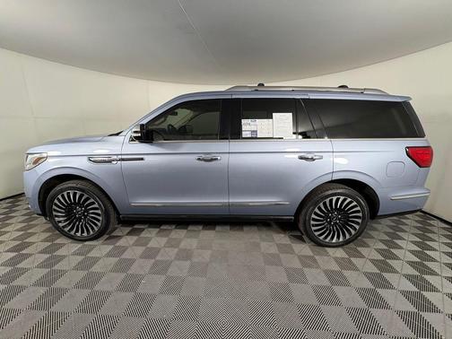 2018 Lincoln Navigator Black Label