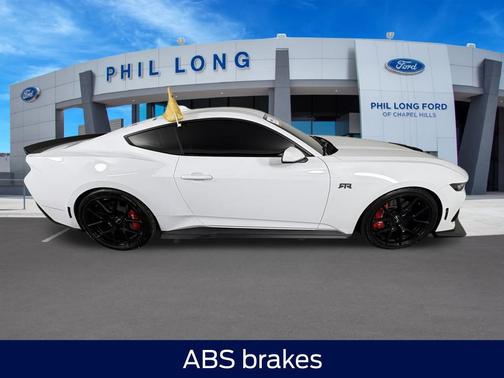 OXFORD WHITE 2025 Ford Mustang GT Premium