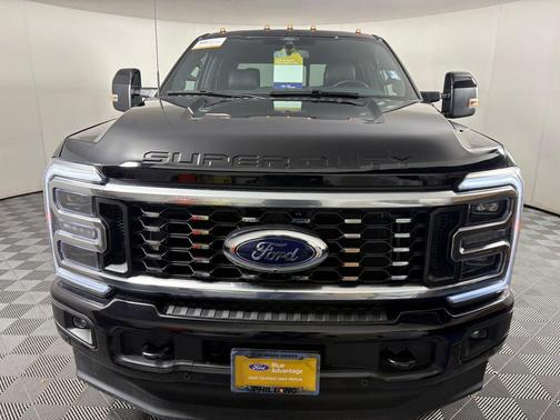 2025 Ford F-350 Platinum