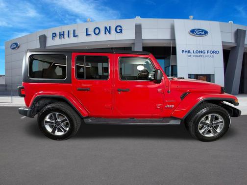 Firecracker Red Clearcoat 2019 Jeep Wrangler Unlimited Sahara
