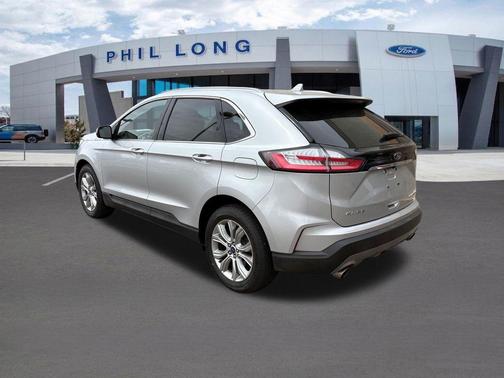 INGOT SILVER METALLIC 2019 Ford Edge Titanium