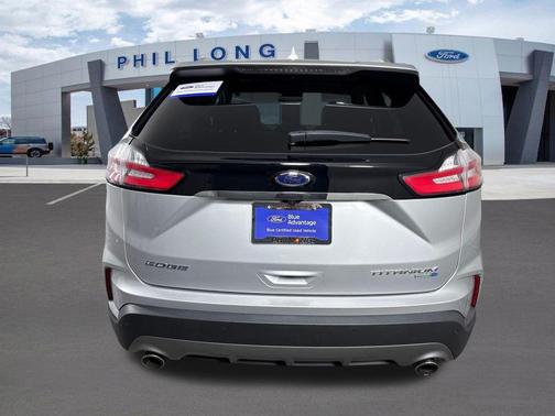 INGOT SILVER METALLIC 2019 Ford Edge Titanium
