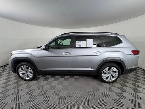 2023 Volkswagen Atlas 3.6L SE w/Technology