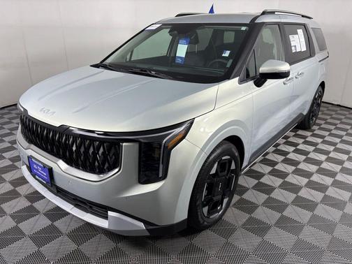 2025 Kia Carnival EX