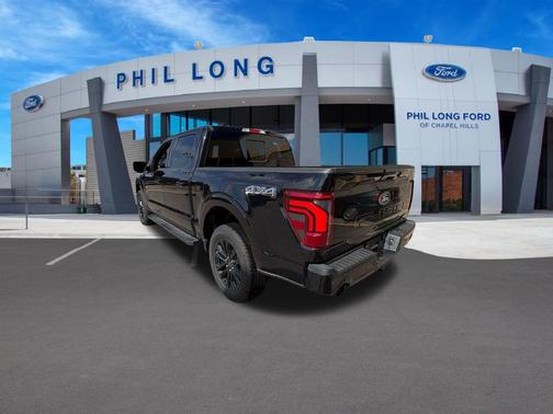 AGATE BLACK METALLIC 2025 Ford F-150 Lariat