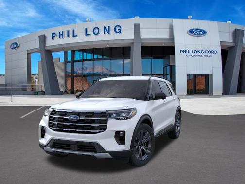Star White Metallic Tri-Coat 2026 Ford Explorer Active