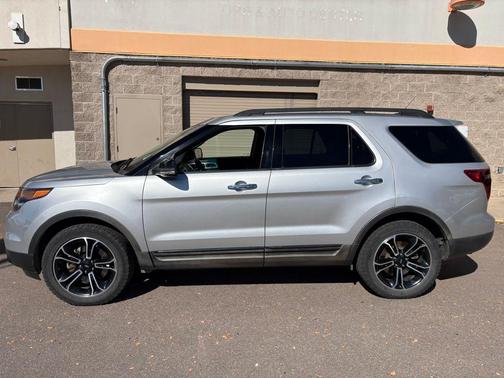 2013 Ford Explorer Sport