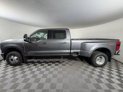 2025 Ford F-350 Lariat