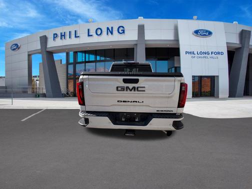 White Frost Tricoat 2024 GMC Sierra 2500 Denali Ultimate