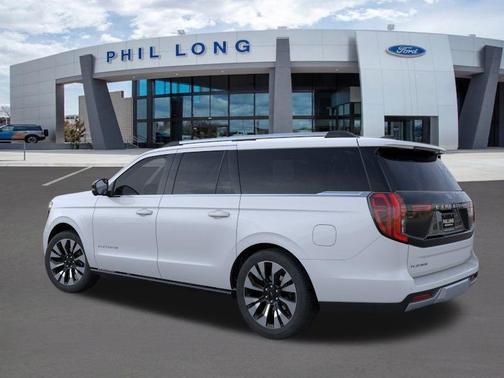 Space Silver Metallic 2026 Ford Expedition Max Platinum