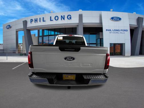 OXFORD WHITE 2024 Ford F-150 XLT