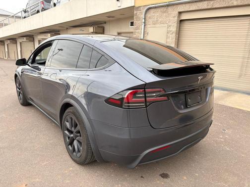 2023 Tesla Model X Standard Range