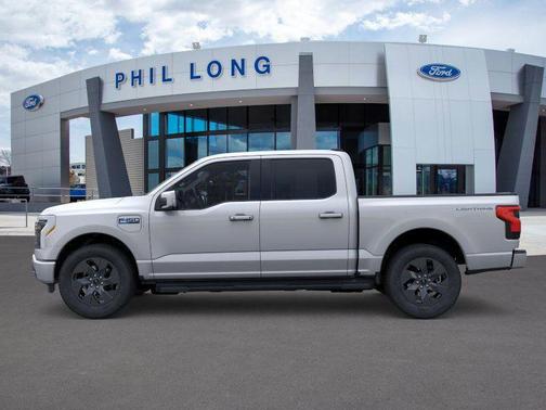 2025 Ford F-150 Lightning LARIAT
