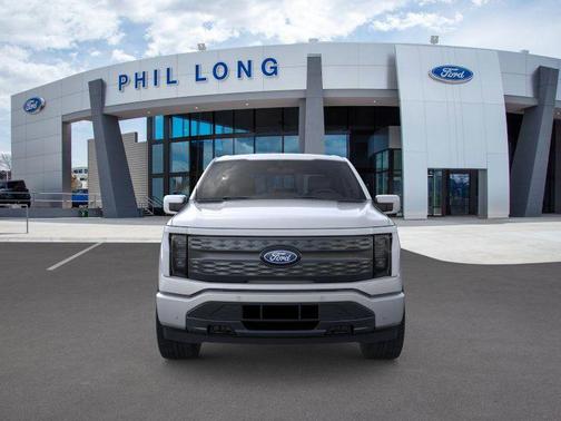 2025 Ford F-150 Lightning LARIAT