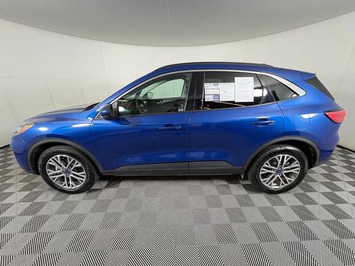ATLAS BLUE METALLIC 2022 Ford Escape SEL