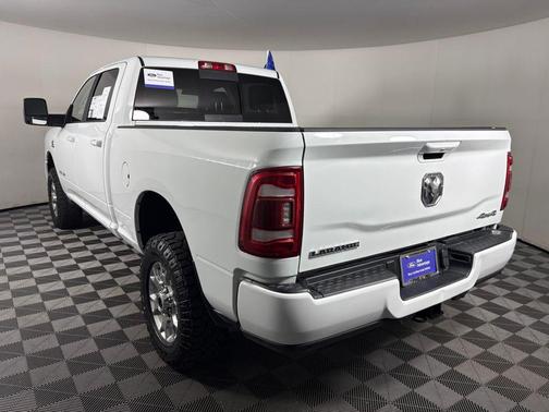 2024 RAM 2500 Laramie Crew Cab 4x4 6'4' Box