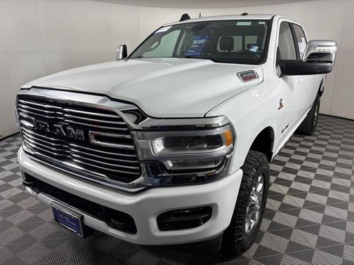 2024 RAM 2500 Laramie Crew Cab 4x4 6'4' Box