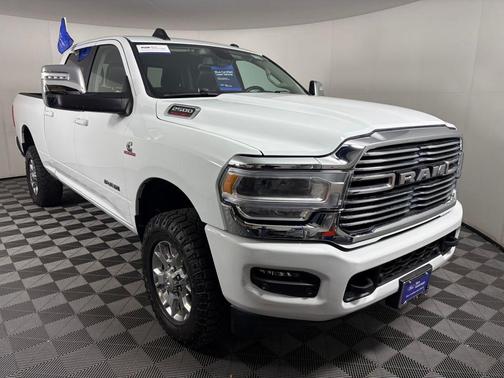 2024 RAM 2500 Laramie Crew Cab 4x4 6'4' Box