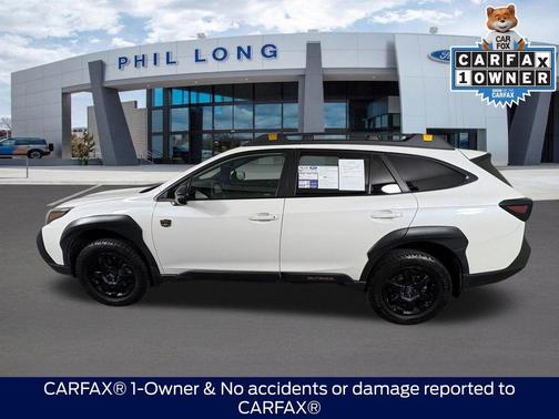 Crystal White Pearl 2022 Subaru Outback Wilderness