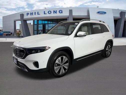 Polar White 2023 Mercedes-Benz EQB 300 4MATIC