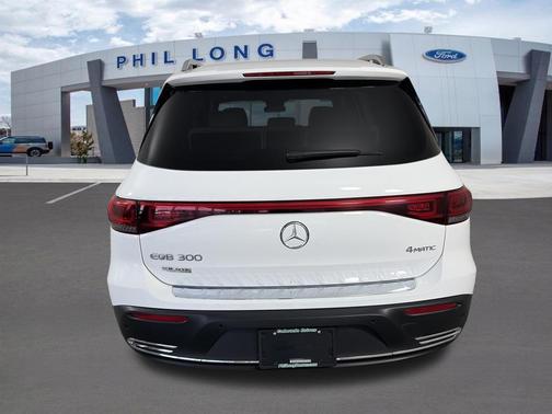 Polar White 2023 Mercedes-Benz EQB 300 4MATIC