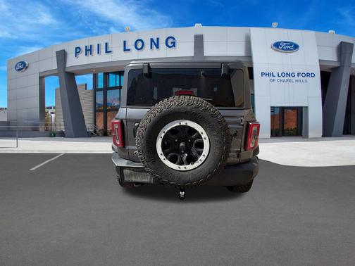 Carbonized Gray Metallic 2023 Ford Bronco Wildtrak